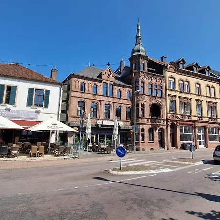 Merziger Fussgaengerzone Exterior photo